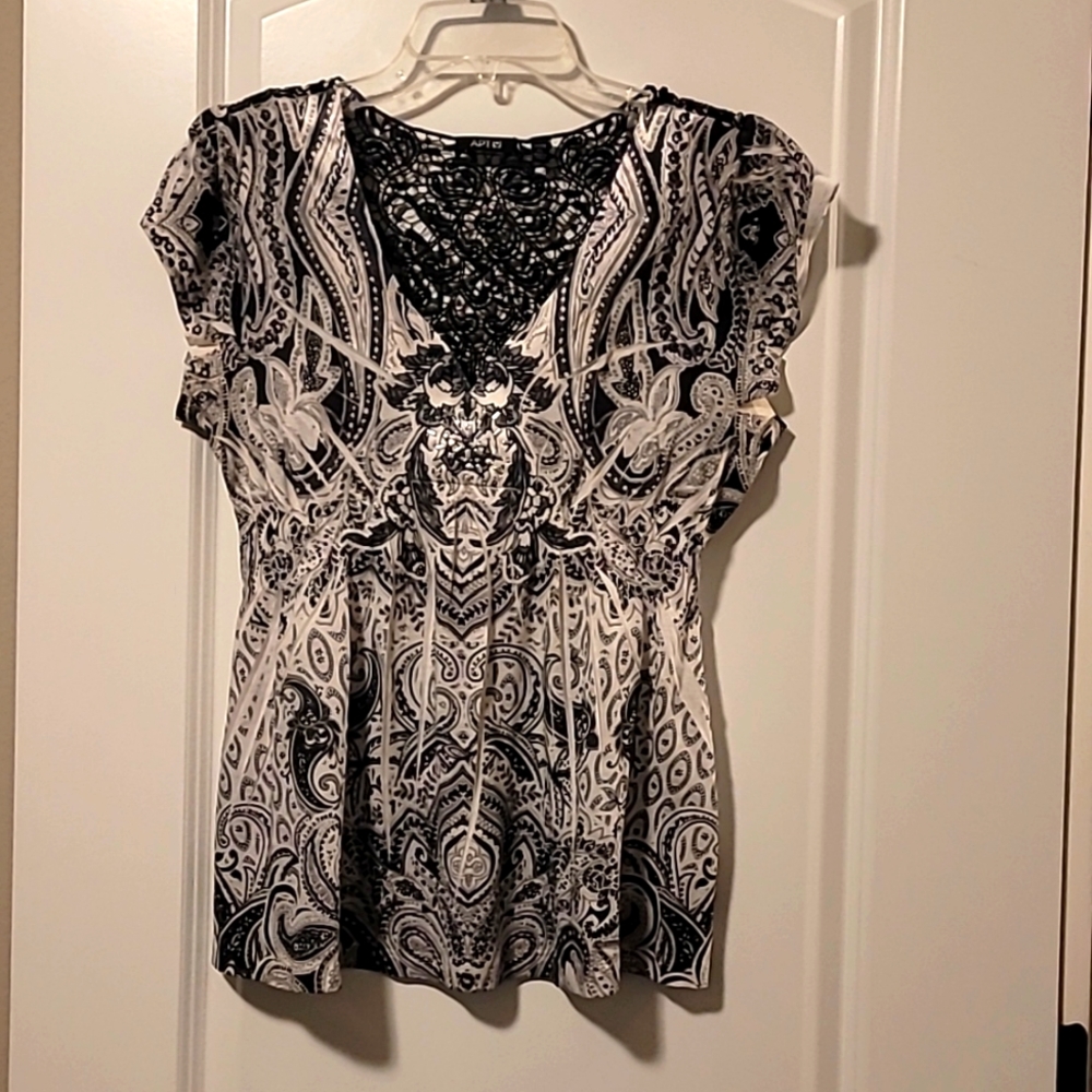 Apt 9 Blouse